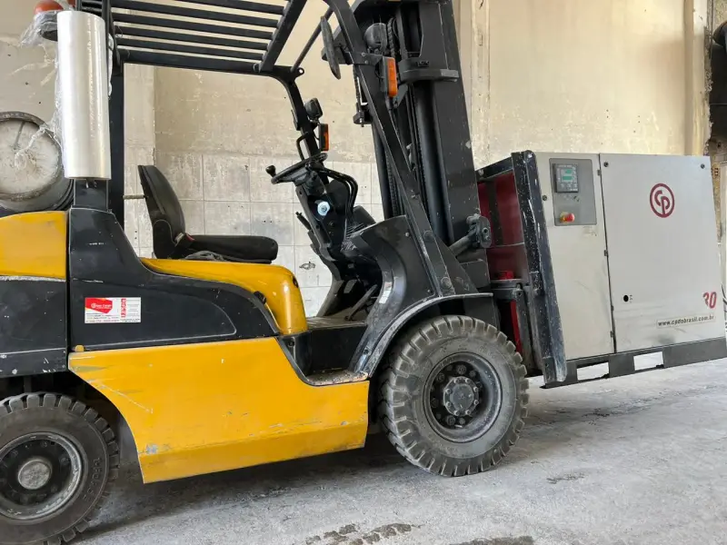 Imagem ilustrativa de Manutenção de compressor parafuso